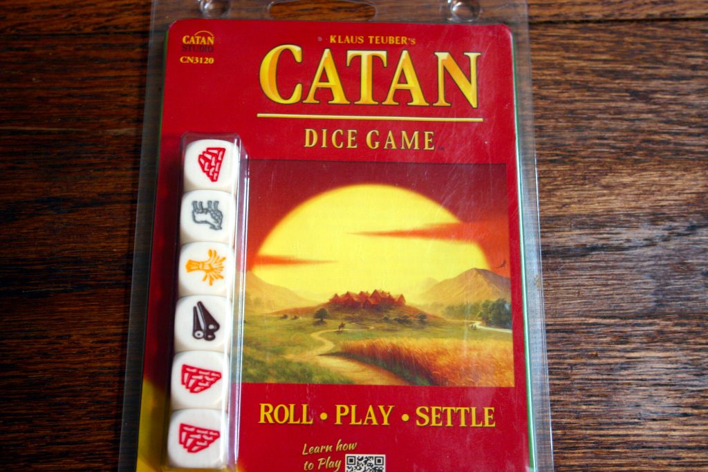 Catan 2 player dice game