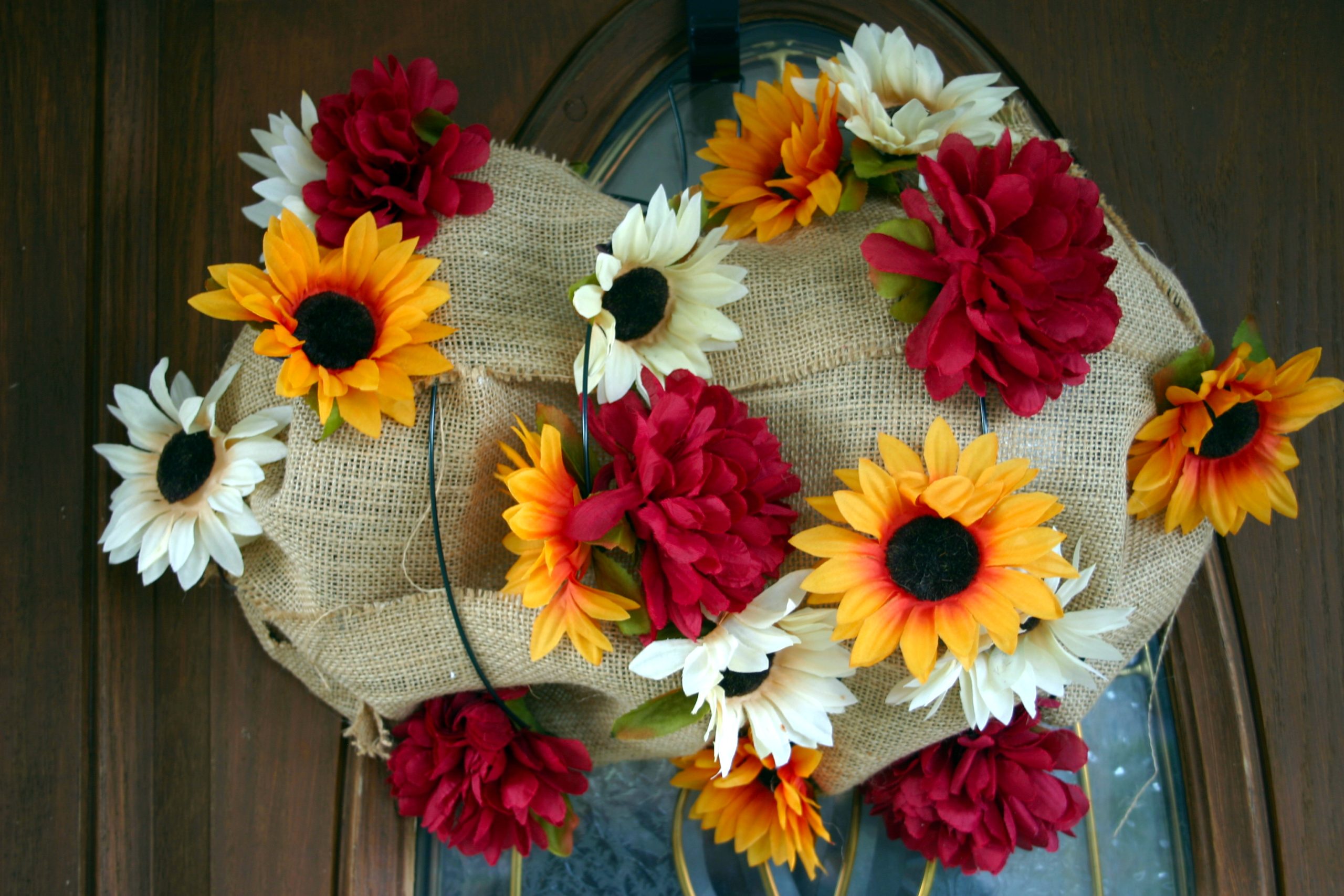 Easy Fall Wreath DIY with Farmhouse Flair - Home With The Hudsons